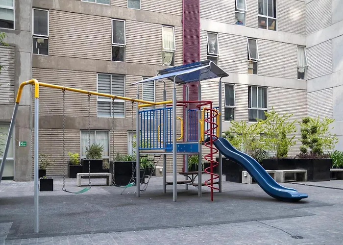 New Chic With Gym Access & Private Roof Apartment *